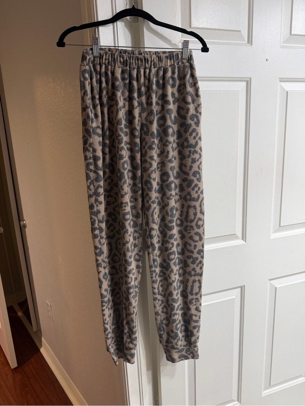 Altar'd State Girls Leopard Print Jogger Pants - Taupe & Gray